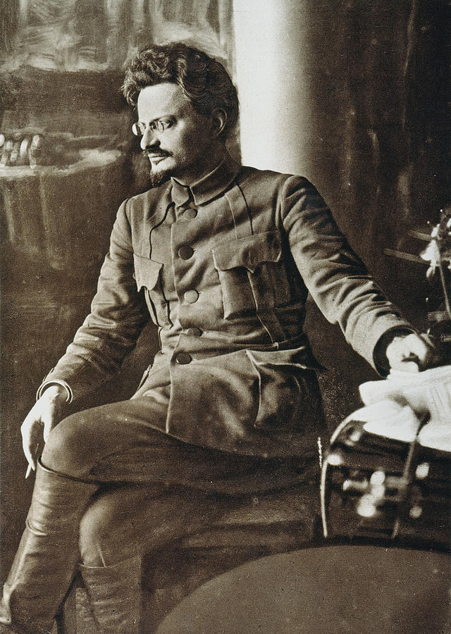 Leon Trotsky (1879-1940) #5 Photograph by Granger