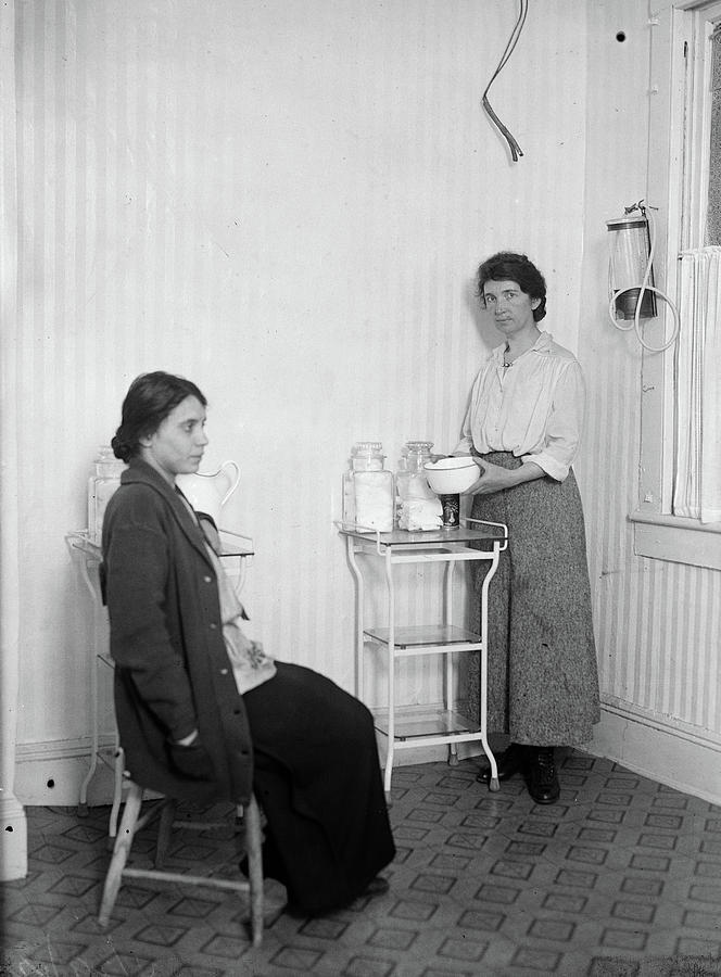 Margaret Sanger (1879-1966) #5 Photograph by Granger