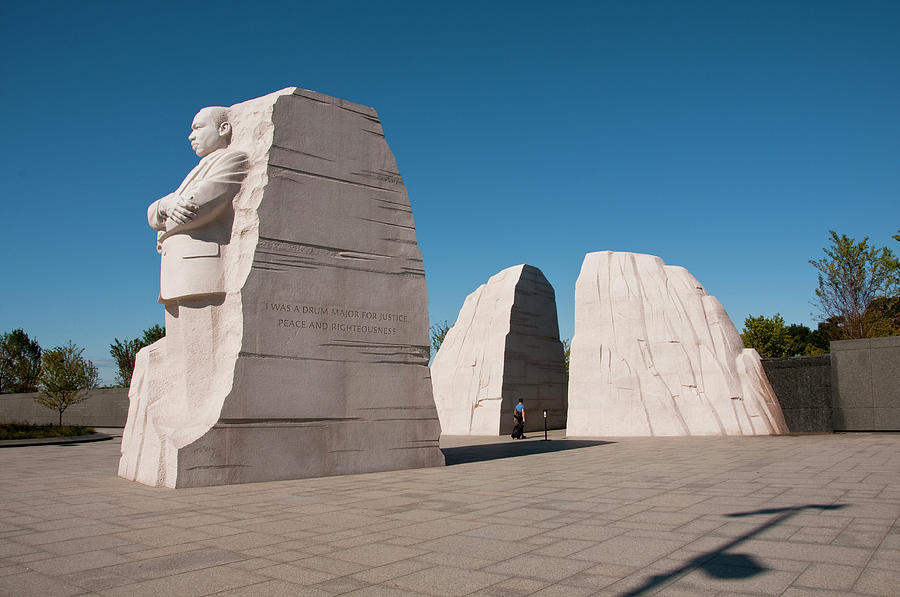 Martin Luther King Jr Memorial Photograph by Lee Foster - Pixels