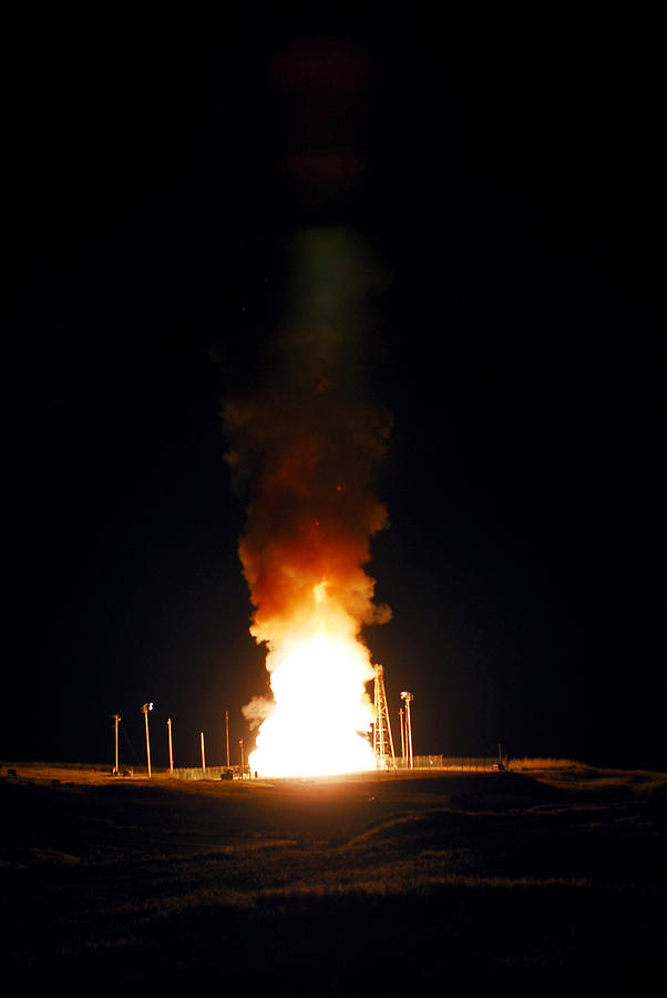 Minuteman IIi Missile Test #5 Photograph by Science Source