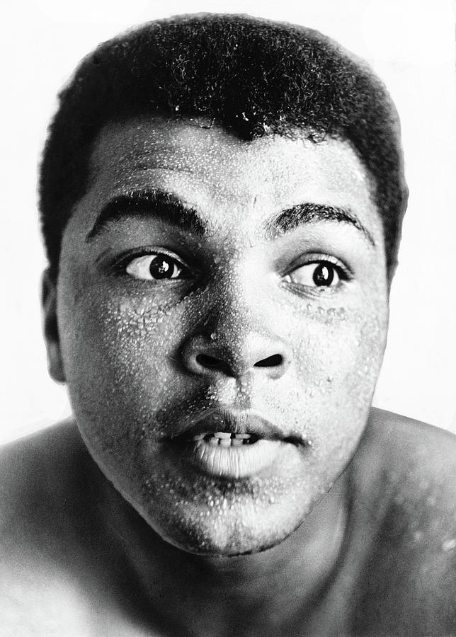 Muhammad Ali (1942-2016) Photograph by Granger