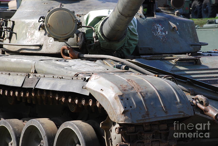 T-72 /3/ Photograph by Oleg Konin