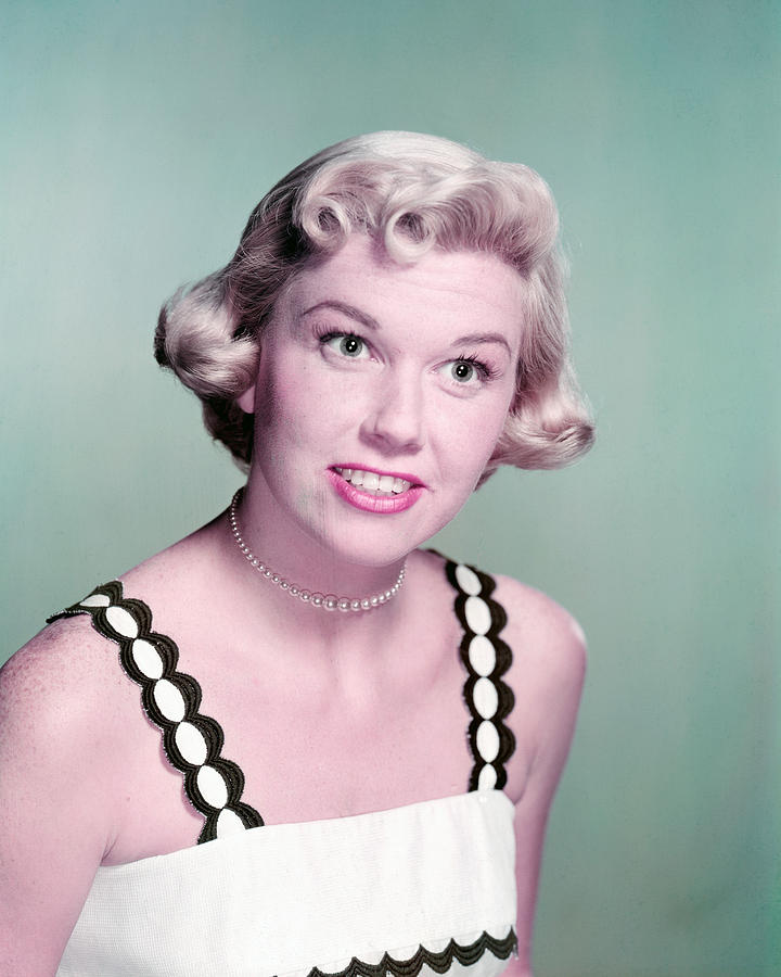 Doris Day Photograph by Silver Screen - Fine Art America