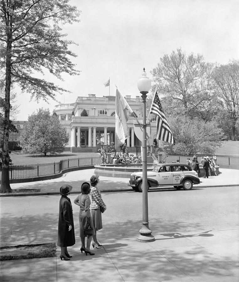 Washington DC, 1942 Photograph by Granger