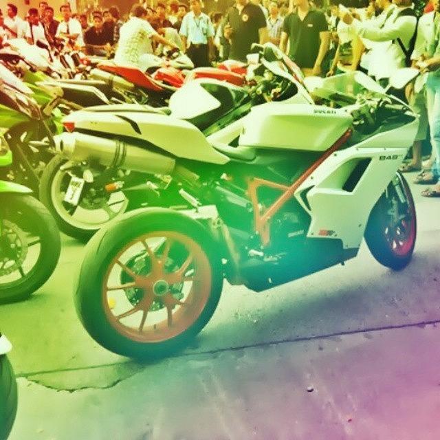 Motorcycle Photograph - Instagram Photo #561420570550 by Nawaabi Prince