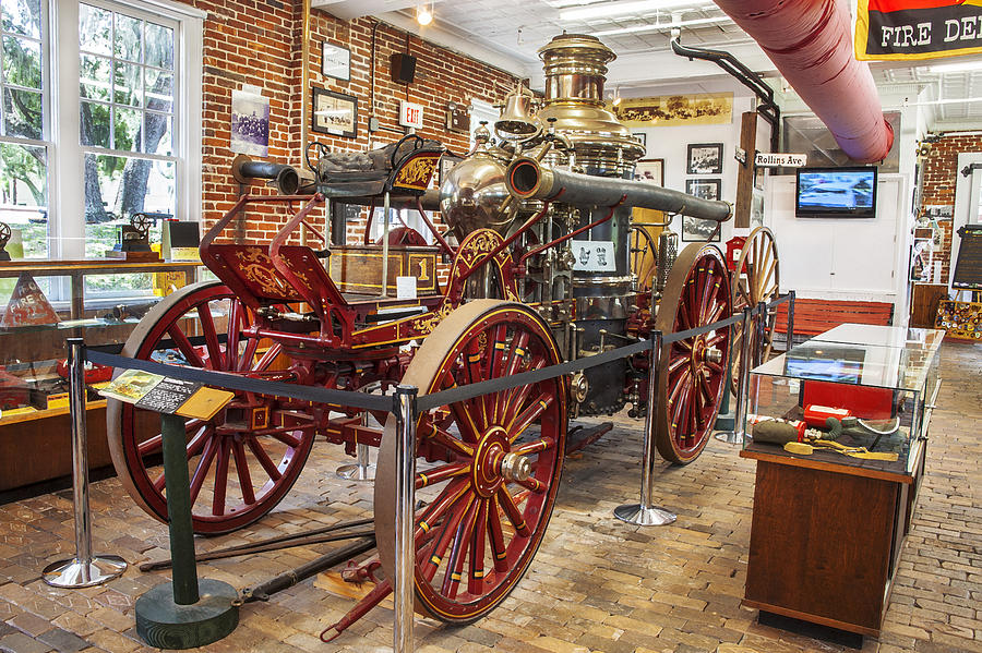 1911 LaFrance Steam Powered Fire Engine #6 Photograph by Rich Franco