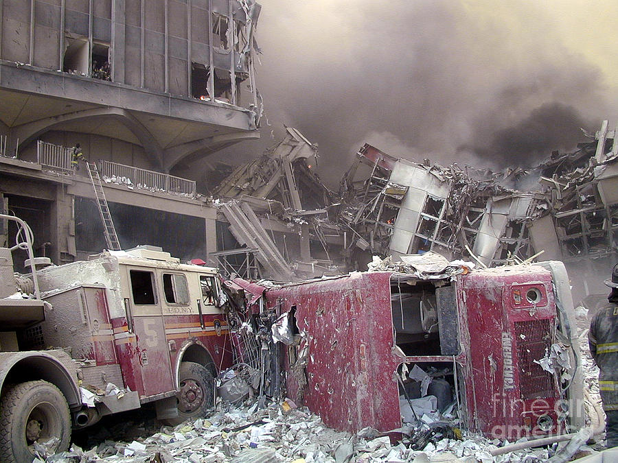 9-11-01 WTC Terrorist Attack #6 Photograph by Steven Spak