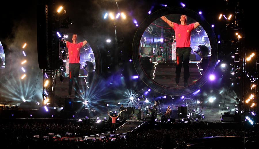Coldplay - Sydney 2012 Photograph by Chris Cousins