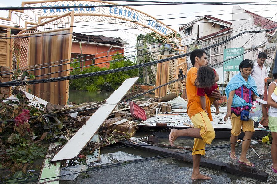 Haiyan Photograph - Destruction After Super Typhoon Haiyan #6 by Jim Edds
