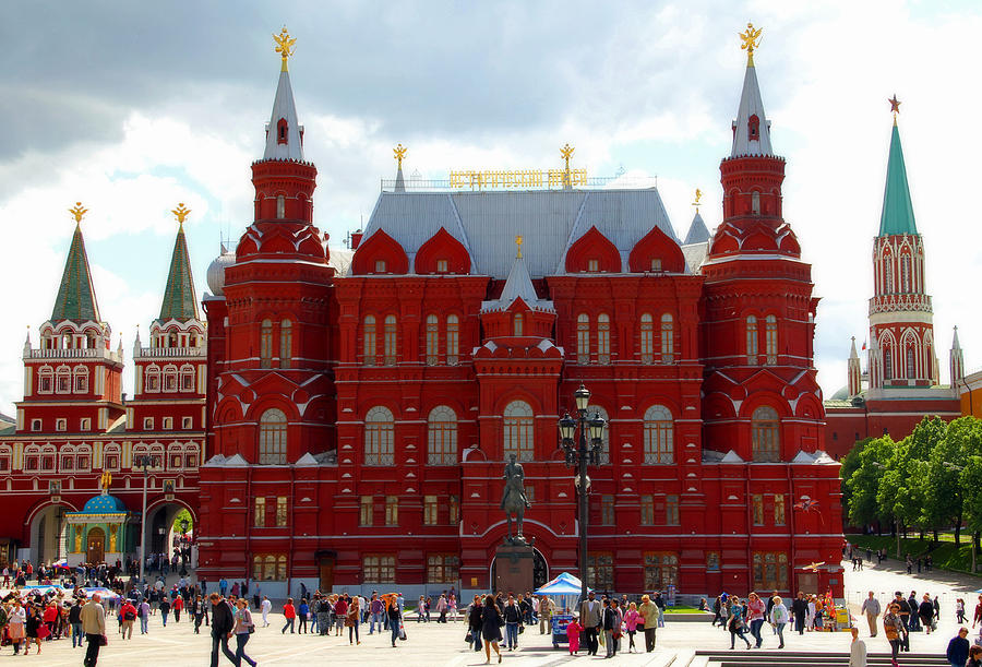 Kremlin #6 Photograph by Jim McCullaugh