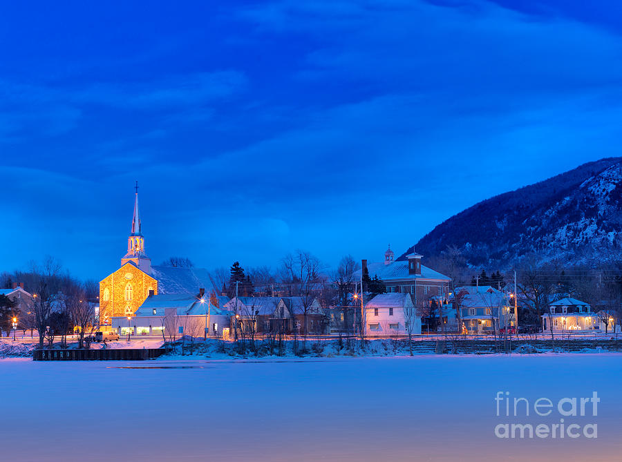 Mont Saint Hilaire Quebec Winter #6 Photograph by Laurent Lucuix
