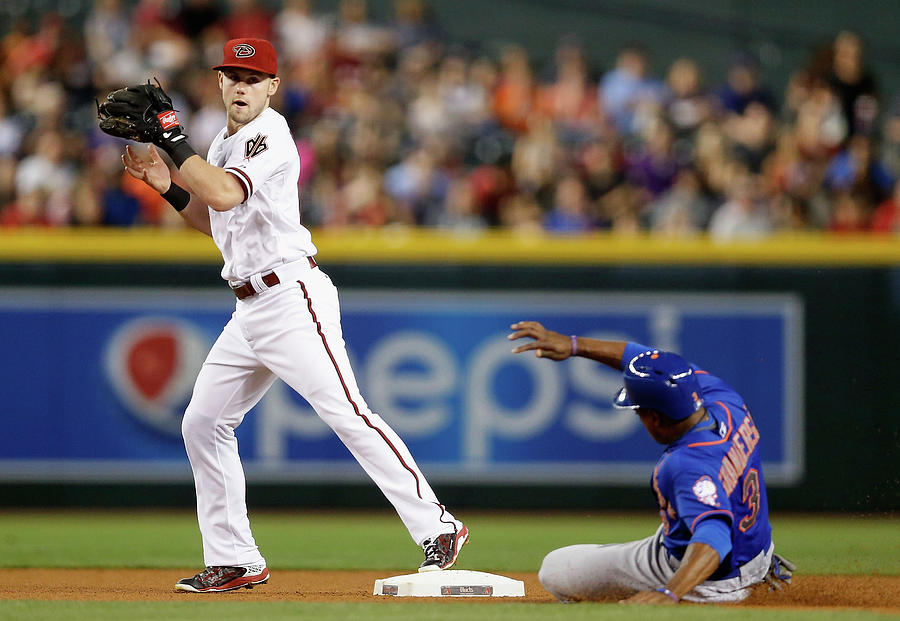 New York Mets V Arizona Diamondbacks Photograph by Christian Petersen New York Mets V Arizona Diamondbacks Photograph by Christian Petersen