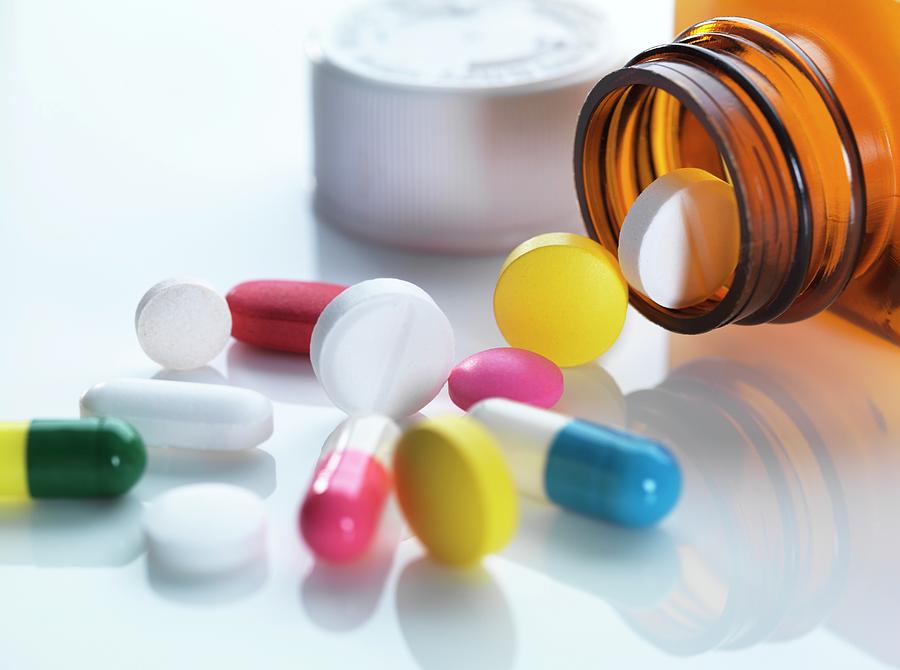 Pills Spilling Out Of A Bottle #6 Photograph by Science Photo Library Pills Spilling Out Of A Bottle #6 Photograph by Science Photo Library