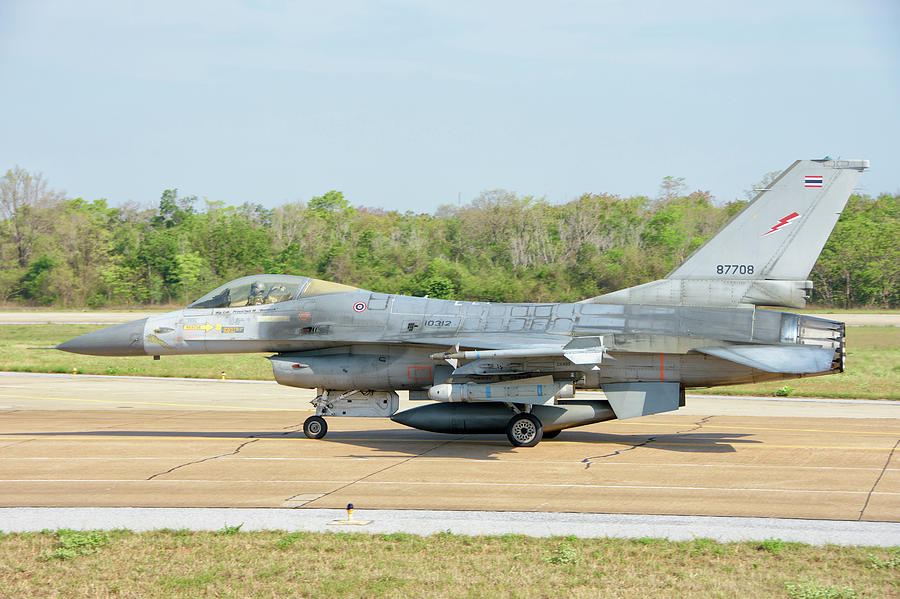 Royal Thai Air Force F-16 Photograph by Giovanni Colla - Fine Art America