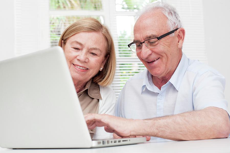 Senior Couple Using Laptop Photograph by Science Photo Library | Fine ...