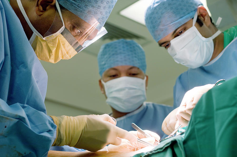 Surgeons Operating Photograph By Jim Varney Science Photo Library Pixels