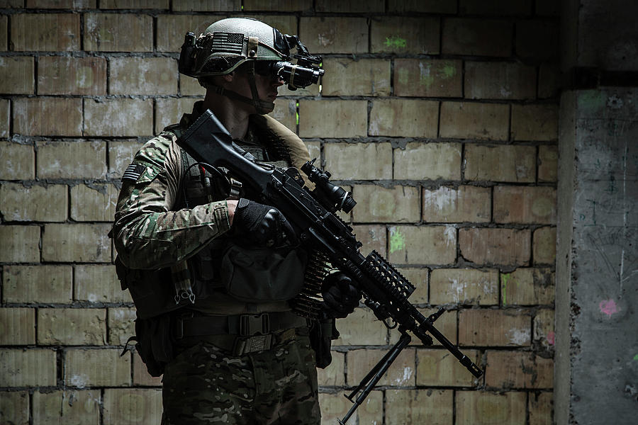 U.s. Army Ranger With Machine Gun Photograph by Oleg Zabielin - Fine ...