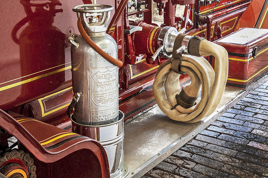 1915 LaFrance Fire Engine #7 Photograph by Rich Franco