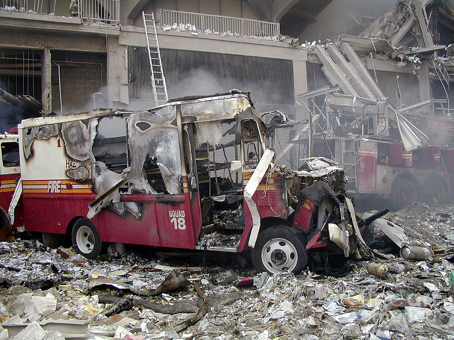 9-11-01 WTC Terrorist Attack #7 Photograph by Steven Spak