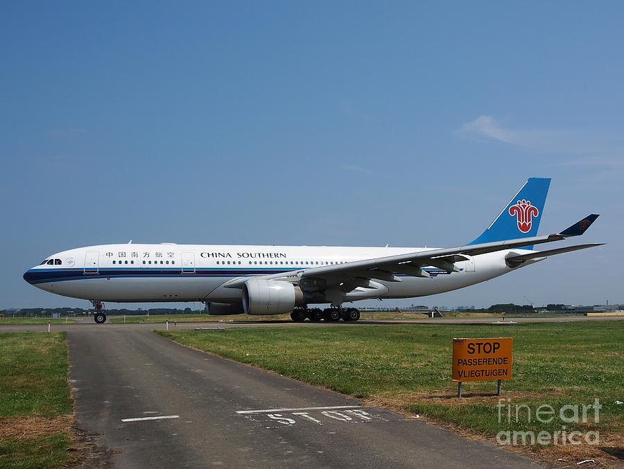 Transportation Photograph - China Southern Airlines Airbus A330 #7 by Paul Fearn