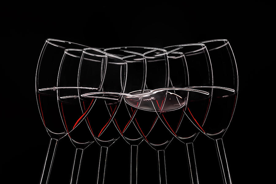 Wine Photograph - 7 Glases by Heinz Trebuth