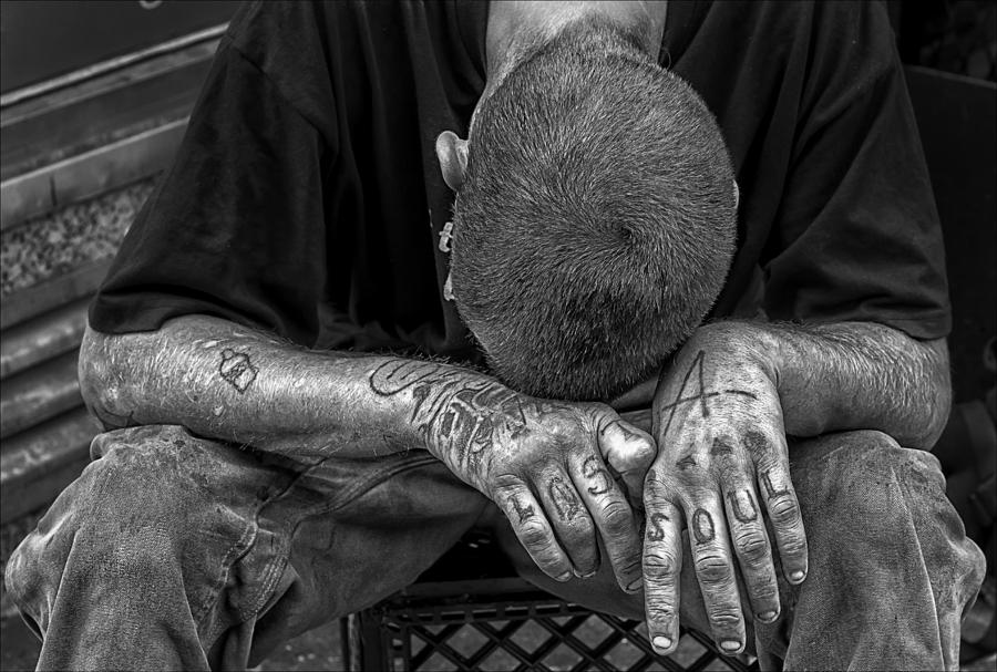 Homeless #7 Photograph by Robert Ullmann