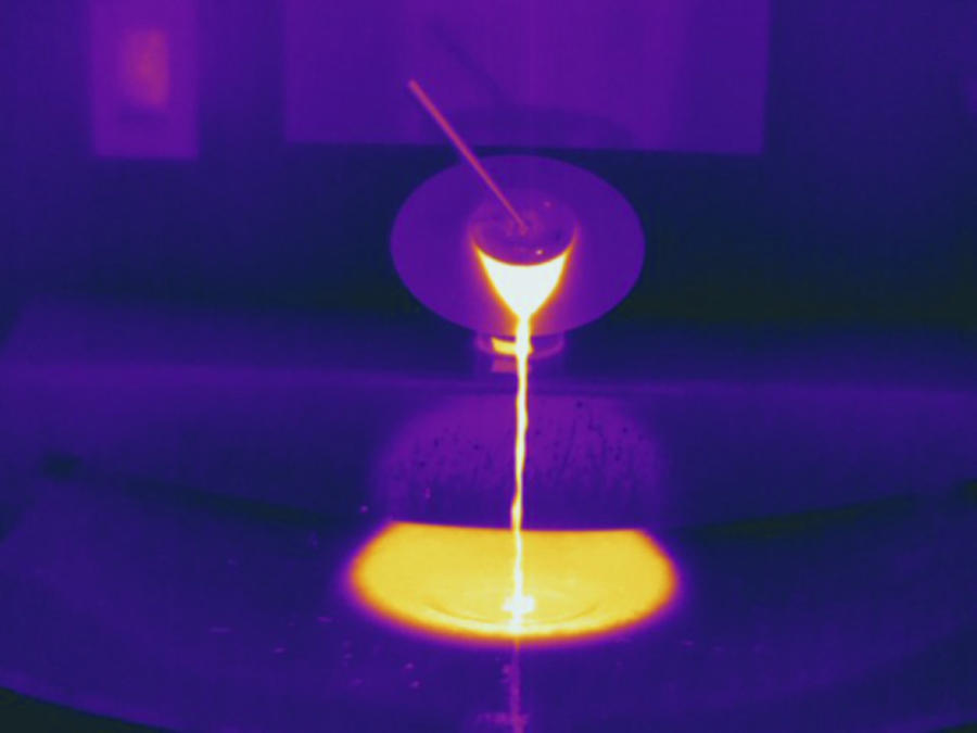 Hot Running Water, Thermogram #7 Photograph by Science Stock Photography
