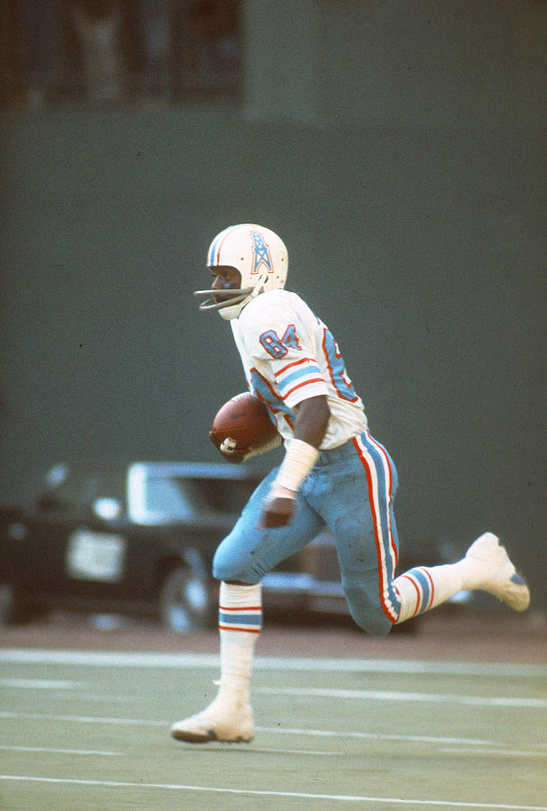 Houston Oilers v Pittsburgh Steelers #7 Photograph by Focus On Sport