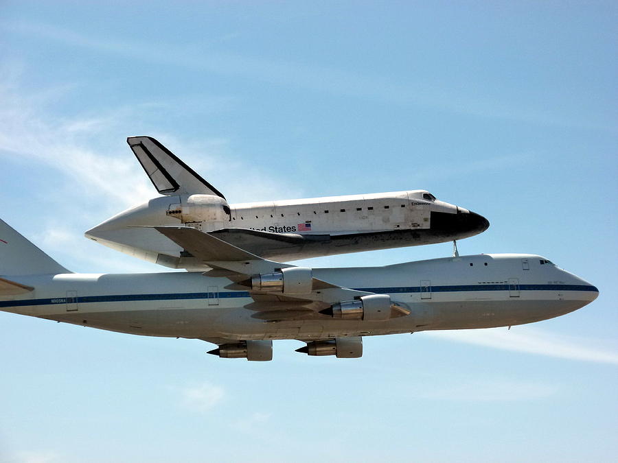 Space Shuttle Endeavour #7 Photograph by Jeff Lowe