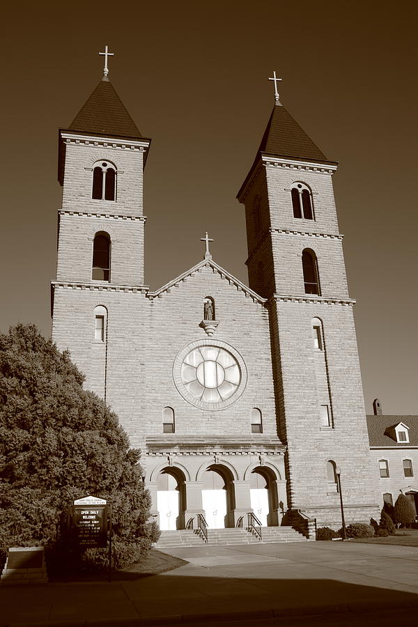 Romanesque Photograph - Victoria Kansas - Cathedral of the Plains #7 by Frank Romeo