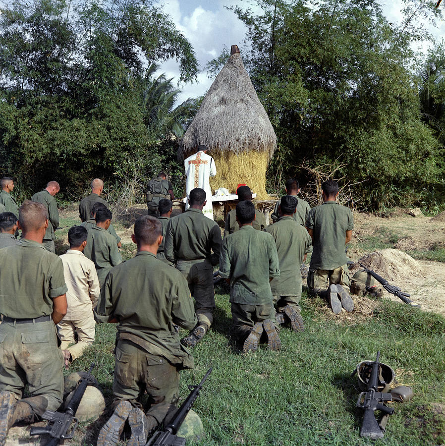 Vietnam War, 1966 Photograph by Granger - Fine Art America