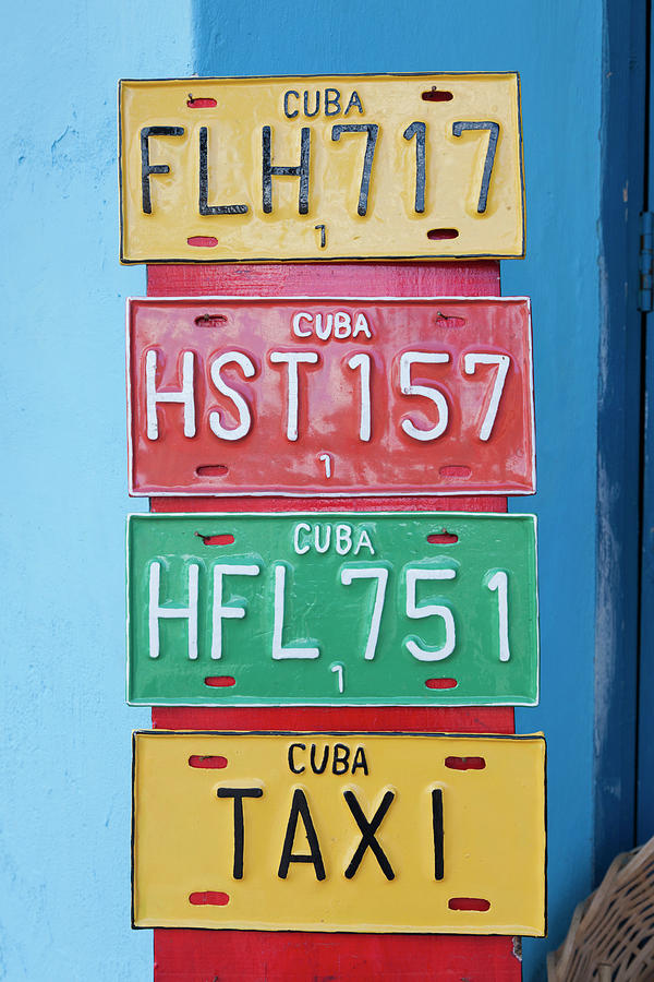 City Photograph - Cuba, Sancti Spiritus Province #71 by Walter Bibikow