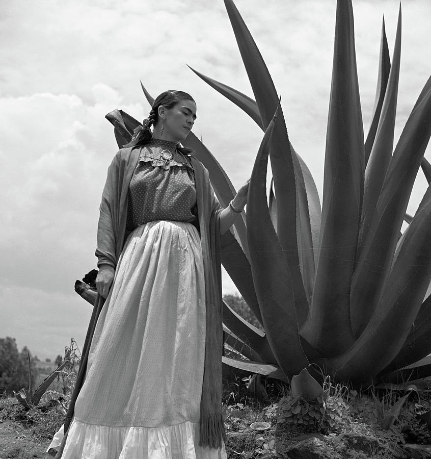 Frida Kahlo #2 Photograph by Toni Frissell