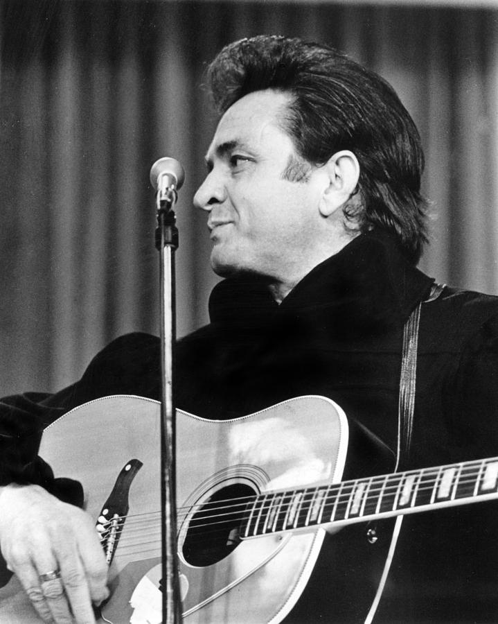 Johnny Cash Photograph - Johnny Cash #8 by Retro Images Archive