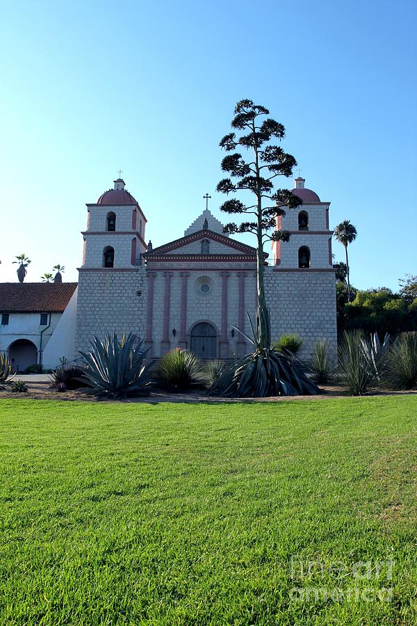 Santa Barbara Mission #8 Photograph by Henrik Lehnerer