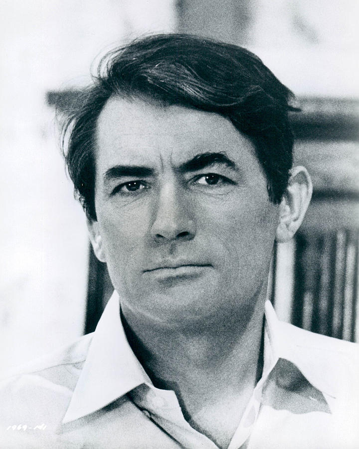 Gregory Peck Photograph by Silver Screen - Fine Art America