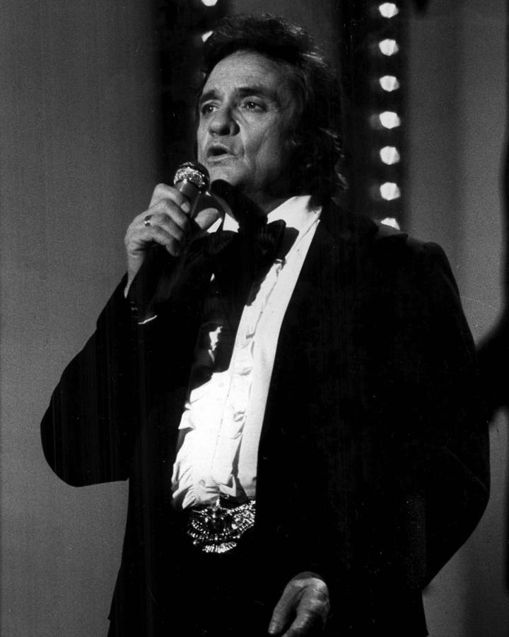 Johnny Cash Photograph - Johnny Cash #9 by Retro Images Archive