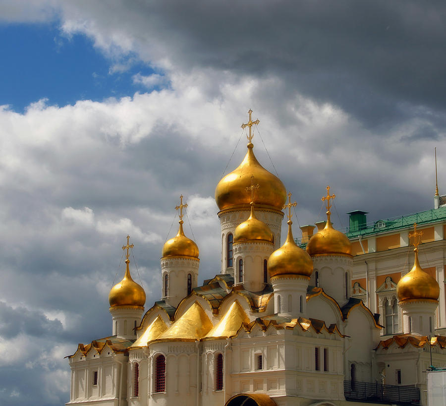 Kremlin #9 Photograph by Jim McCullaugh