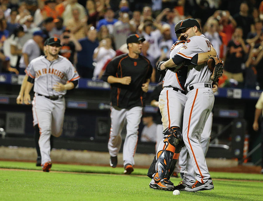 San Francisco Giants V New York Mets 9 Photograph by Al Bello San Francisco Giants V New York Mets 9 Photograph by Al Bello