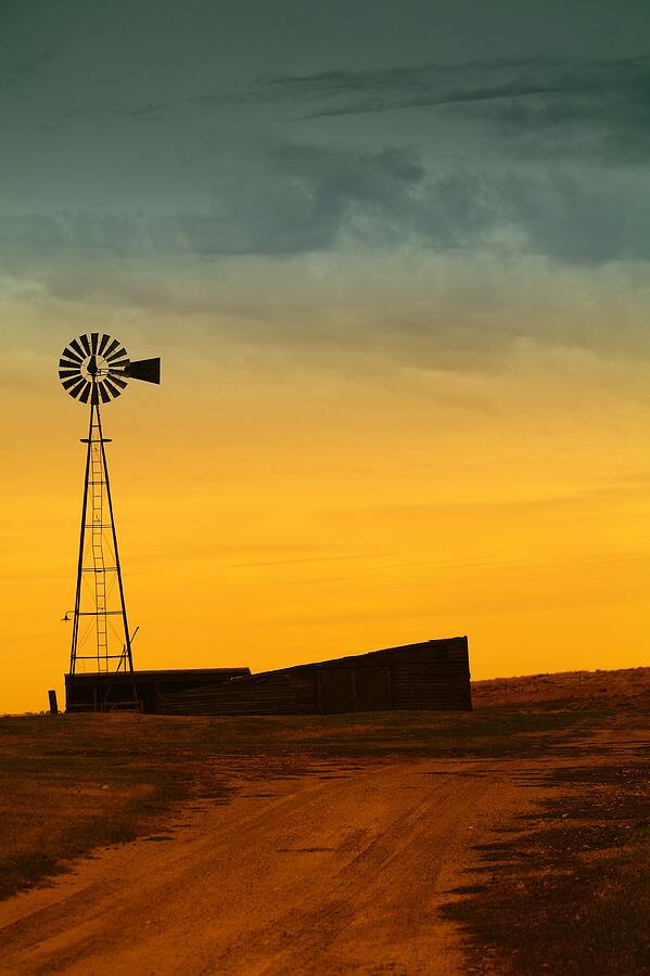 A Dakota Windmill Photograph