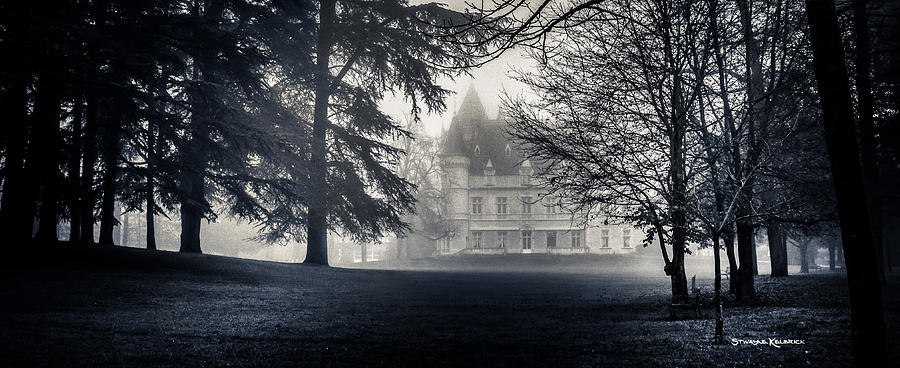 Black And White Photograph - A famous French Castle by Stwayne Keubrick Black And White Photograph - A famous French Castle by Stwayne Keubrick