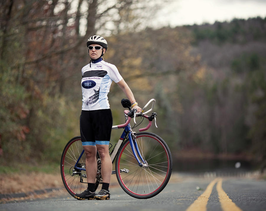 Bike photography poses for men | Bike photoshoot, Bike photography, Biker  logo design