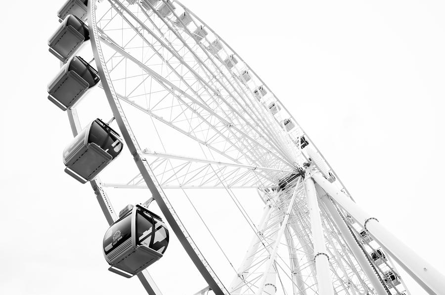 A Great Wheel Photograph by Ronda Broatch