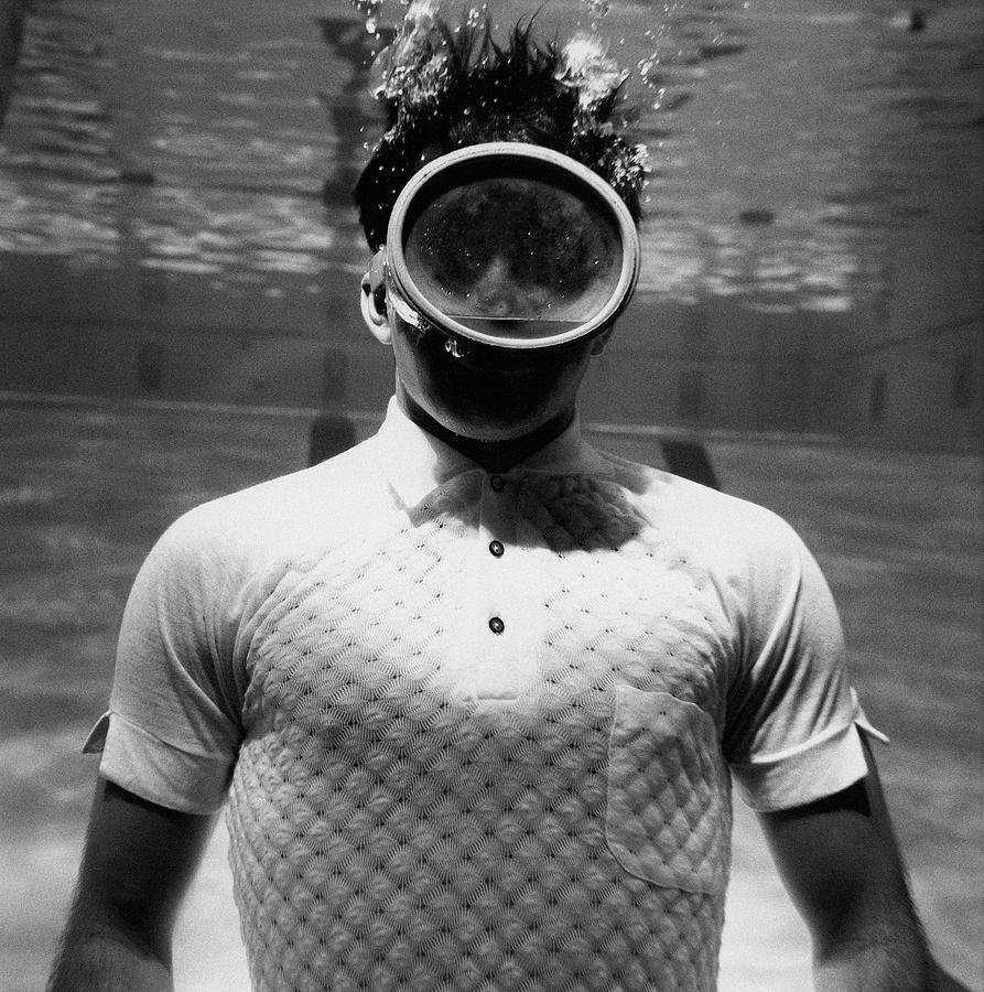 A Male Model Underwater In A Pool With A Scuba Photograph by Leonard Nones