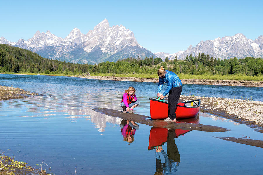 A Mother And Daughter Canoeing Photograph By Kennan Harvey Fine Art 