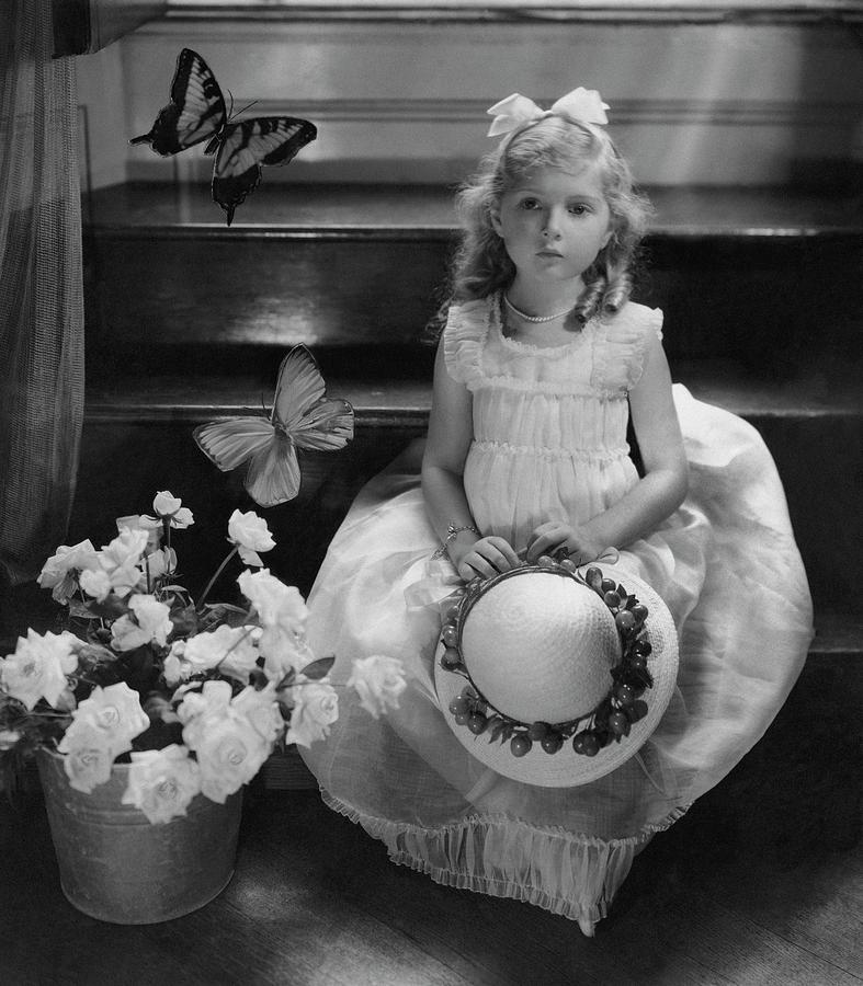 A Portrait Of Virginia Leigh Photograph by Cecil Beaton