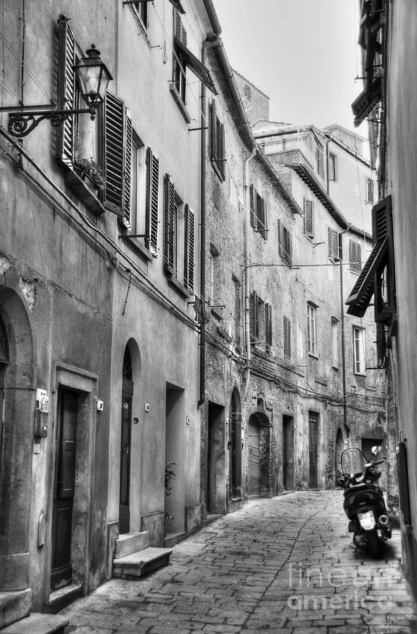 A Street In Tuscany 2 BW Photograph by Mel Steinhauer