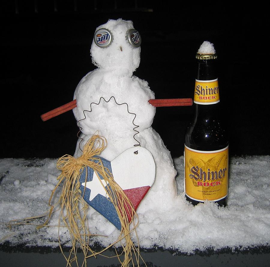 A Texas Snowman Photograph by Suzanne Theis