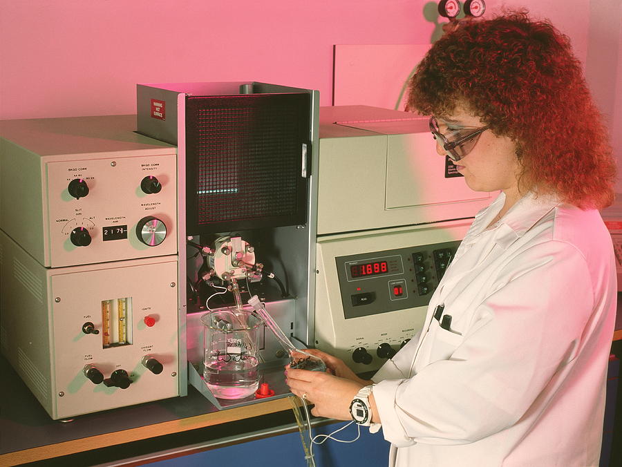 Aa Spectrometer In Pharmacy Quality Control Photograph by Simon Fraser/searle Pharmaceuticals/ Science Photo Library