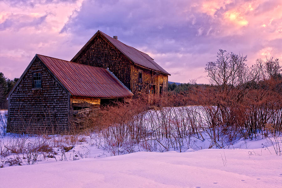 Abandoned Farmhouse Winter Photograph by Jeff Sinon